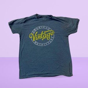 Vintage American Outfits Graphic Tee